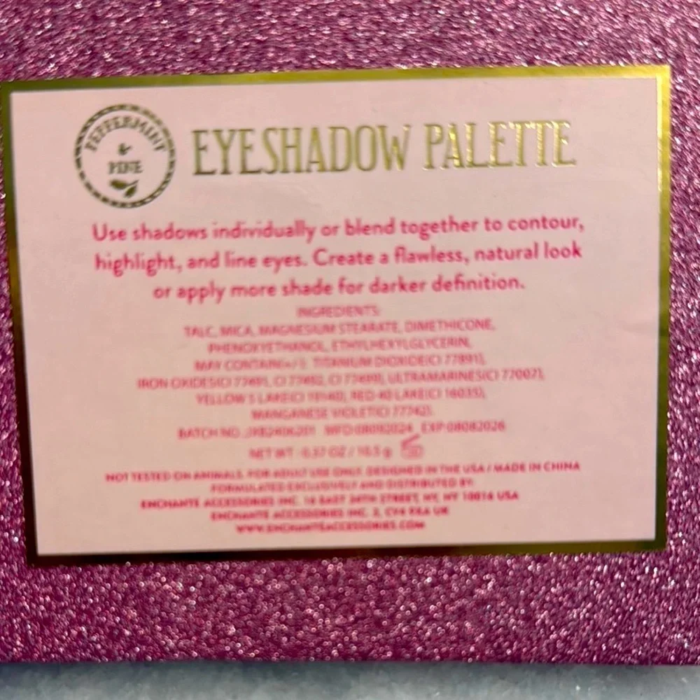Glittery Eyeshadow Palette - Multi-Color - Picture 3 of 3